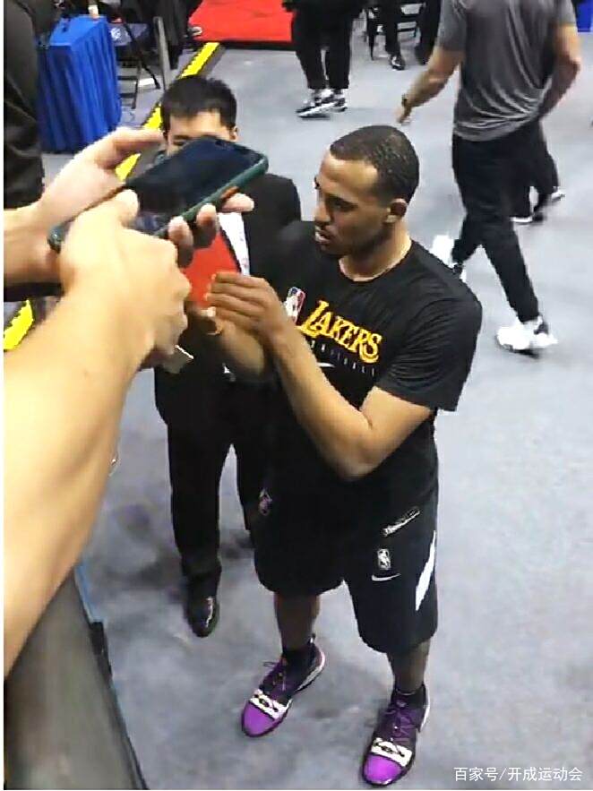 NBA全球赛登陆日本，门票秒售罄的简单介绍