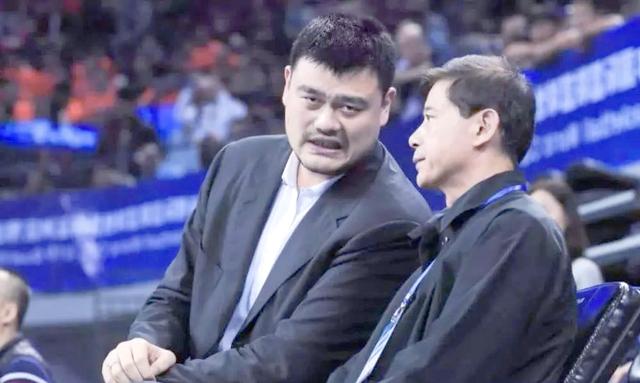 开云体育-CBA裁判问题：误判多，职业化进程缓慢的简单介绍
