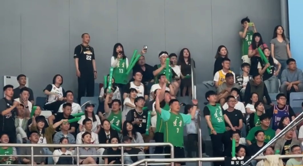 CBA球市回暖:辽宁主场门票秒光,黄牛票价翻三倍的简单介绍 CBA球市回暖:辽宁主场门票秒光,黄牛票价翻三倍的简单介绍