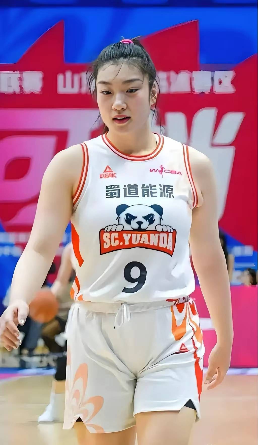 开云体育-女篮关注度低：WCBA如何破圈？