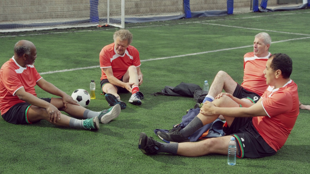 开云体育注册-足球运动员日常训练揭秘：你想不到的强度！的简单介绍